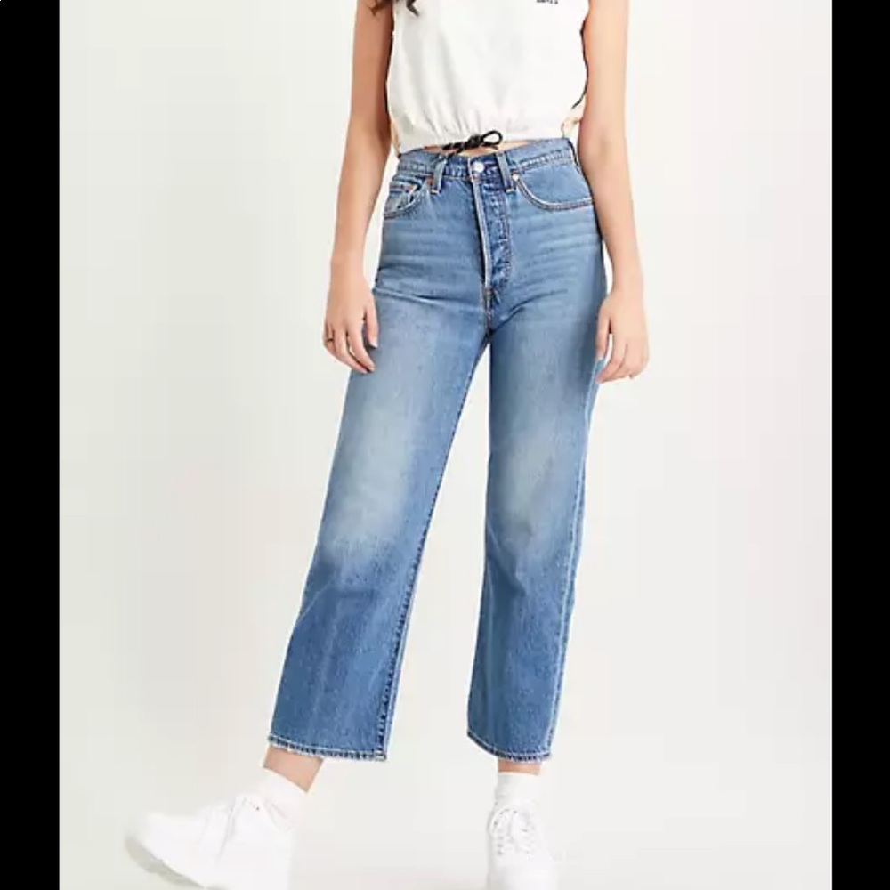 COPY - Levi’s Ribcage Straight Ankle Jeans